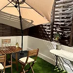 Carre D'or - 2p Cosy Avec Terrasse Et Veranda *