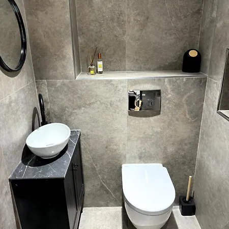 Carre D'or - 2p Cosy Avec Terrasse Et Veranda Daire